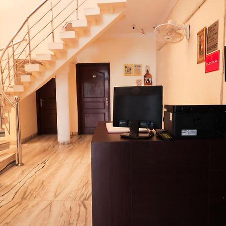 Hotel Green Villa - Near Anand Vihar Station New Delhi Luaran gambar