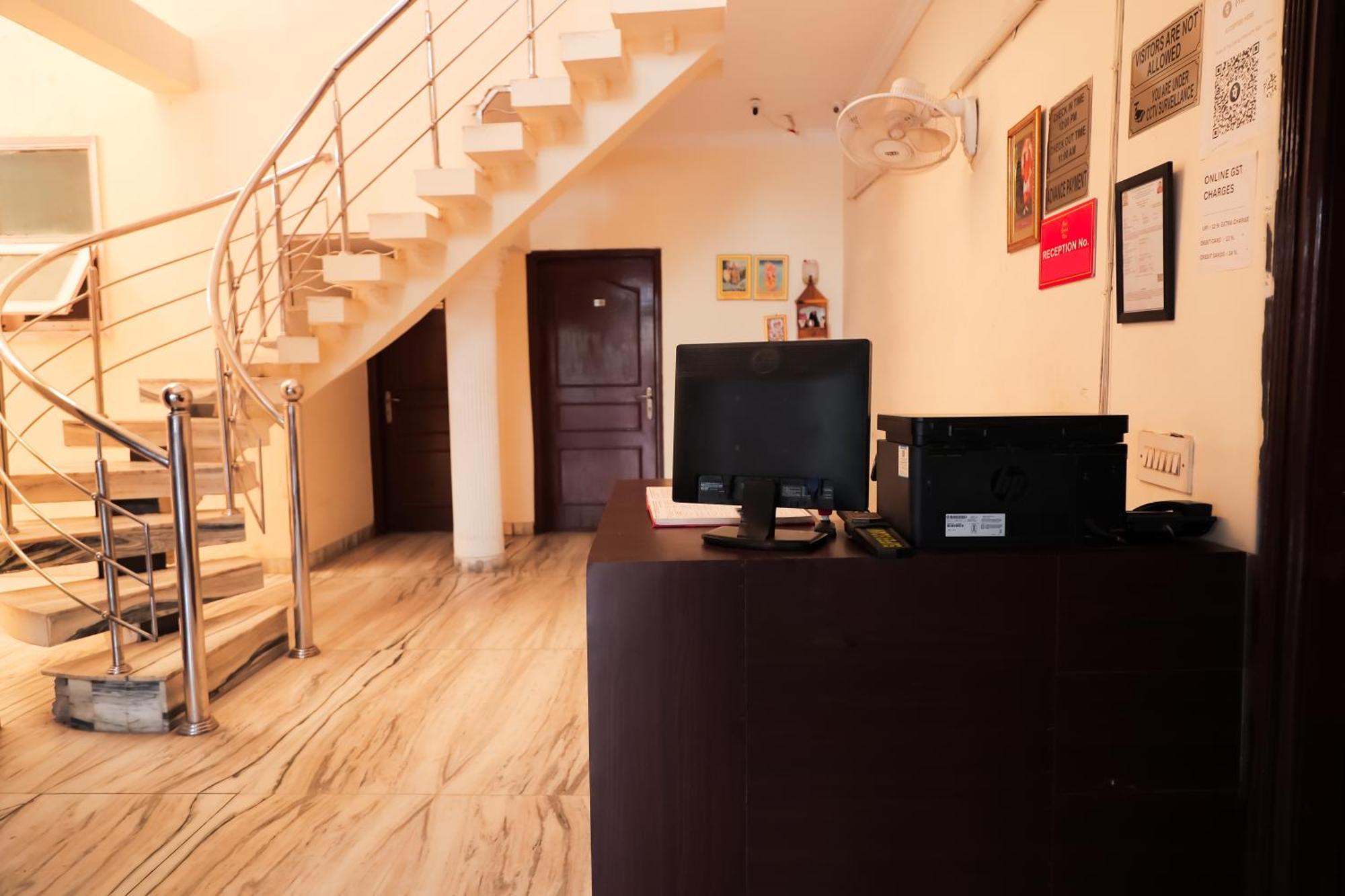 Hotel Green Villa - Near Anand Vihar Station New Delhi Luaran gambar