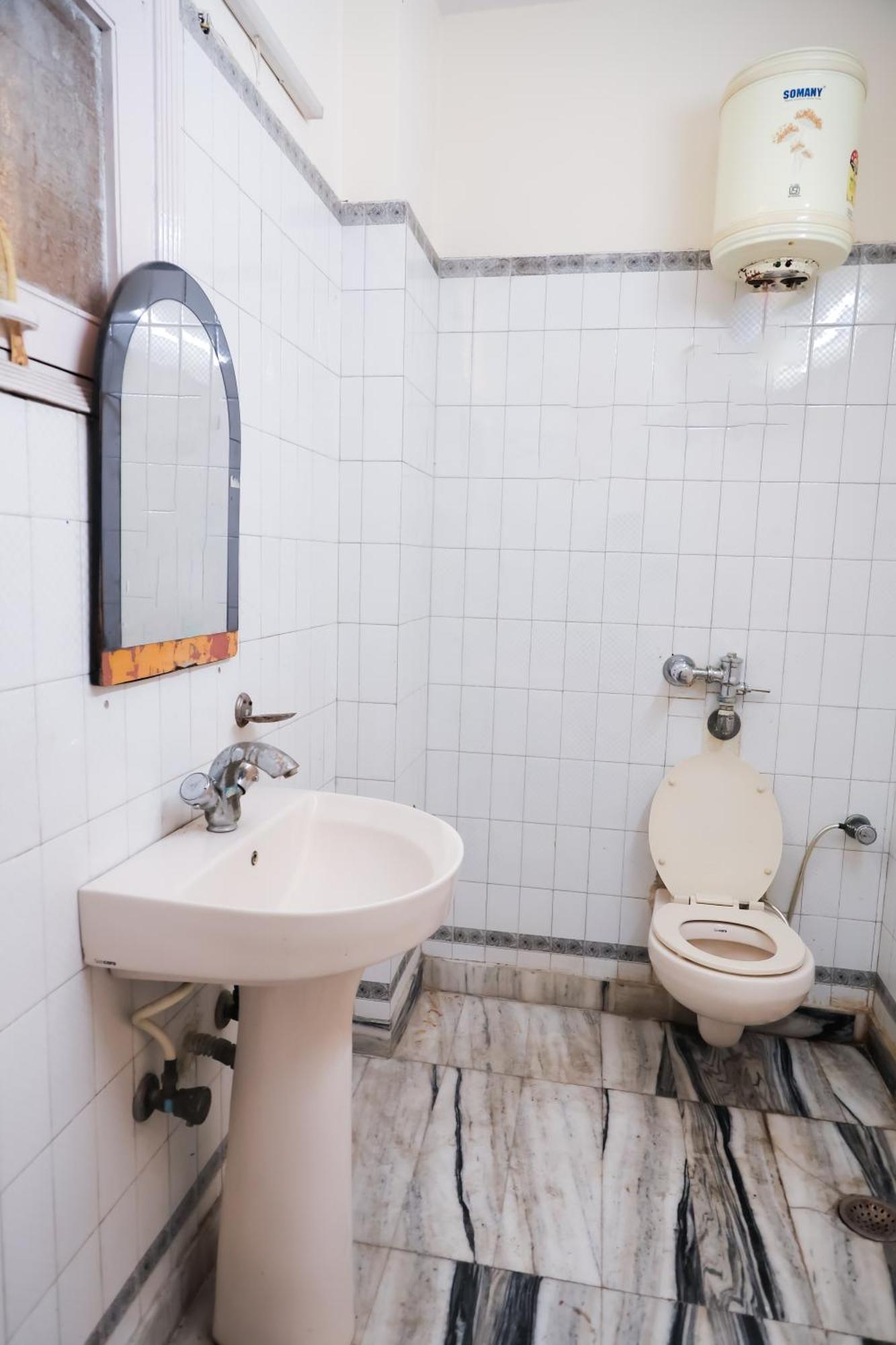 Hotel Green Villa - Near Anand Vihar Station New Delhi Luaran gambar